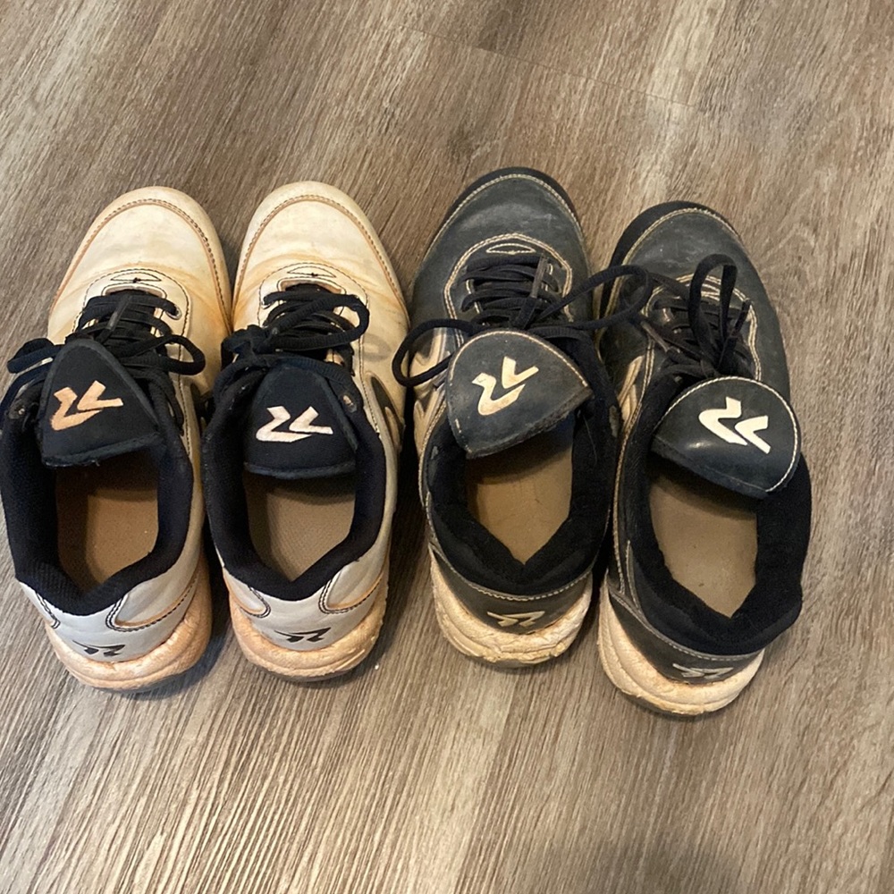 Softball cleats brand Ringor both size 6